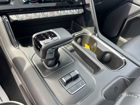 Used 2022 GMC Sierra 1500 AT4X AWD/4WD image 18