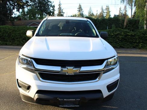 Used 2019 Chevrolet Colorado W/T w/ WT Convenience Package RWD image 10