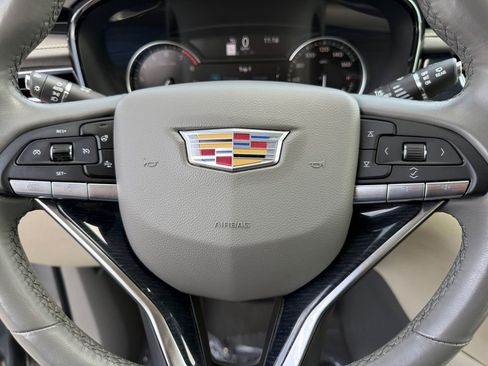 Used 2024 Cadillac XT6 Premium Luxury AWD/4WD image 21