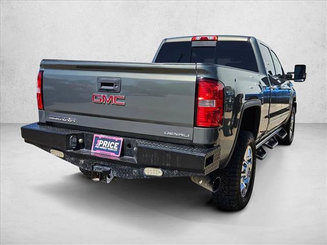 Used 2017 GMC Sierra 2500 Denali w/ Duramax Plus Package AWD/4WD image 4