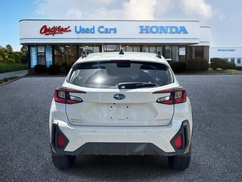 Used 2025 Subaru Crosstrek 2.5i Limited AWD/4WD image 4