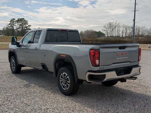 New 2026 GMC Sierra 2500 SLE w/ Preferred Package image 6