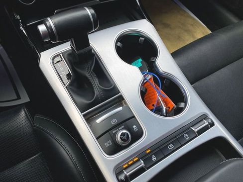 Used 2022 Kia Stinger GT1 image 16