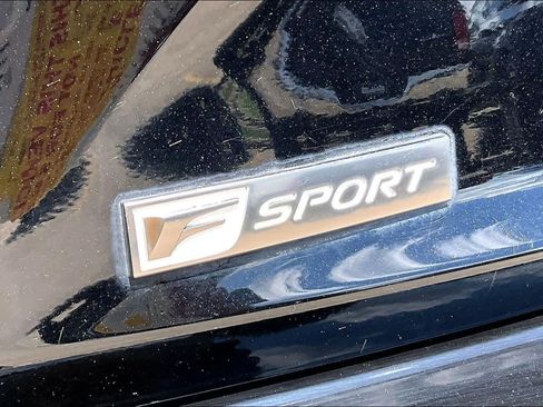 Used 2018 Lexus IS 350 F Sport RWD image 9