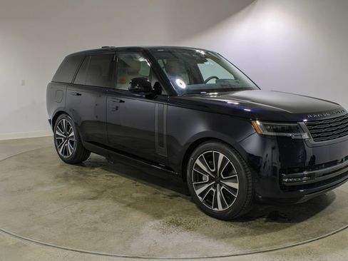 New 2026 Land Rover Range Rover SE AWD/4WD image 7