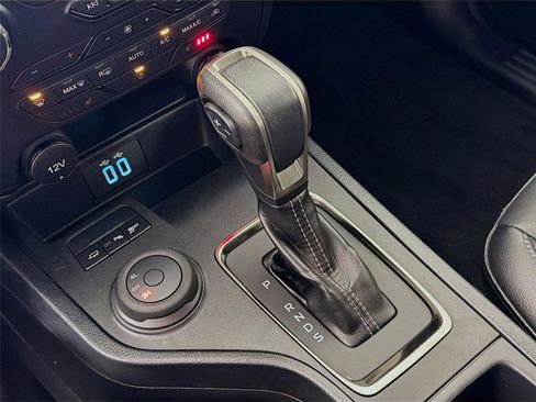 Used 2022 Ford Ranger Lariat w/ Equipment Group 501A High image 18