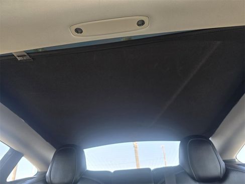 Used 2018 Tesla Model 3 Long Range image 21