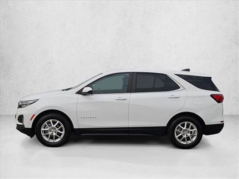 Used 2024 Chevrolet Equinox LT FWD image 9