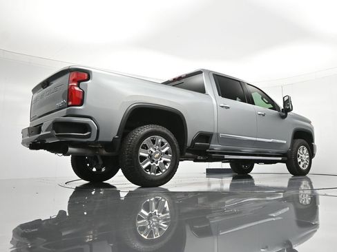 New 2026 Chevrolet Silverado 2500 High Country w/ High Country Premium Package AWD/4WD image 43