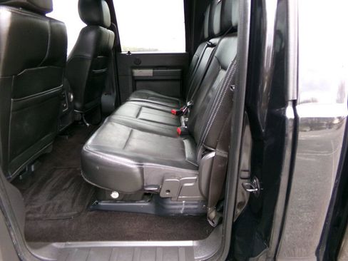 Used 2014 Ford F350 Lariat w/ Lariat Interior Package image 15