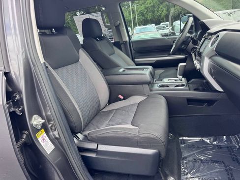 Used 2014 Toyota Tundra SR5 w/ SR5 Upgrade Package AWD/4WD image 23