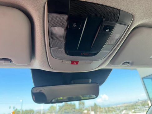 Used 2024 Kia Niro Wind FWD image 17