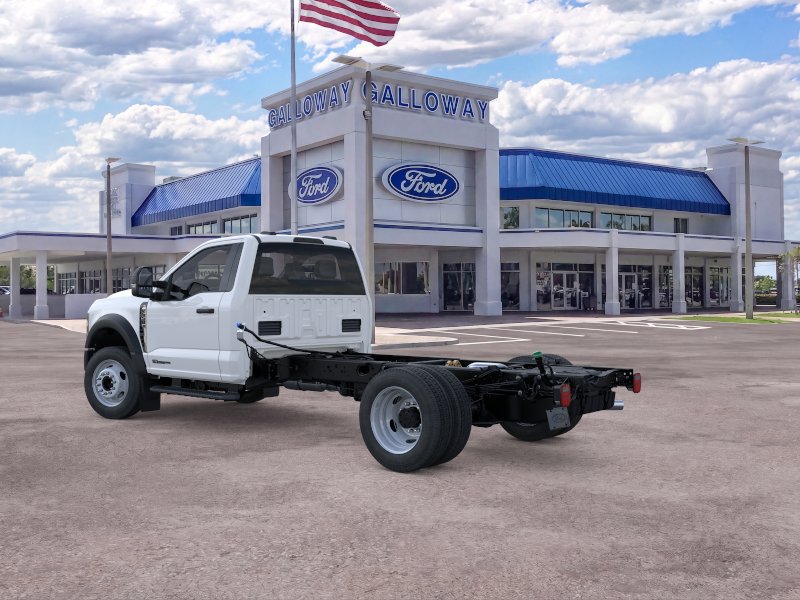 New 2026 Ford F550 4x4 Regular Cab Super Duty image 4