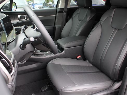 New 2026 Kia Sorento S image 13