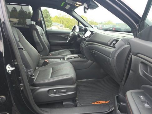 Used 2022 Honda Passport TrailSport image 35