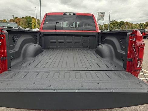 New 2026 RAM 2500 Big Horn AWD/4WD image 17