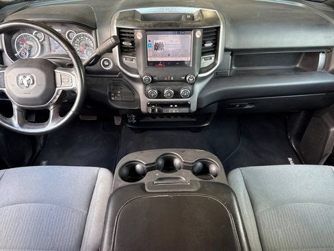 Used 2024 RAM 2500 Big Horn AWD/4WD image 13