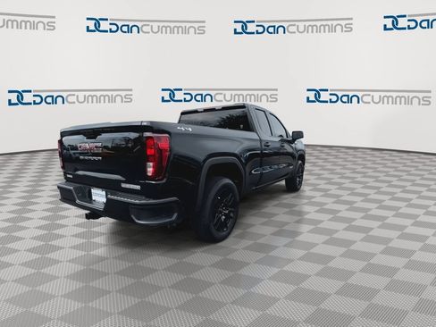 Used 2025 GMC Sierra 1500 Elevation AWD/4WD image 2