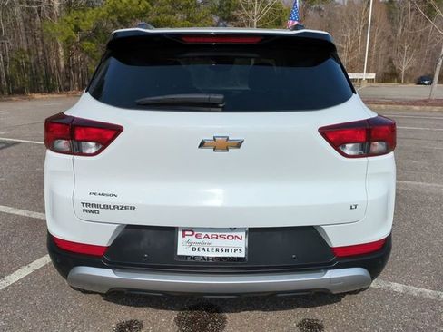 Used 2023 Chevrolet TrailBlazer LT w/ Convenience Package image 5