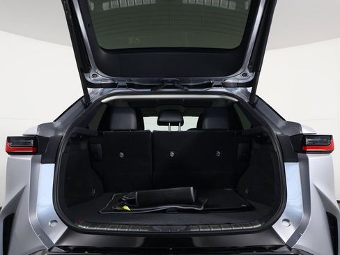 Certified 2023 Lexus RZ 450e Premium image 12