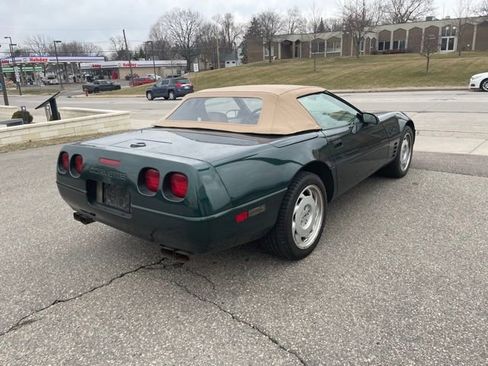 Used 1992 Chevrolet Corvette Convertible RWD image 5