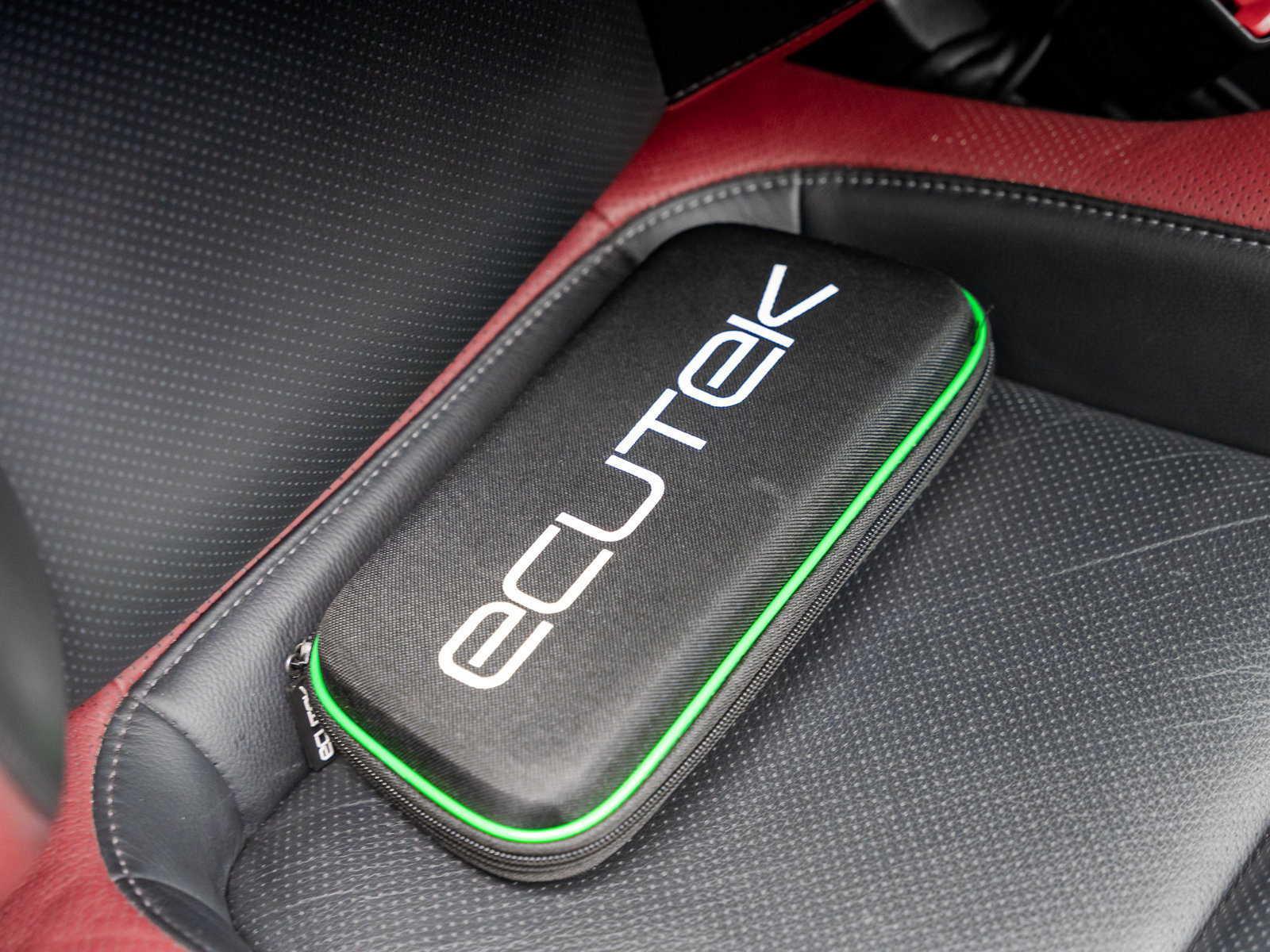 Used 2013 Nissan GT-R Black Edition AWD/4WD image 62