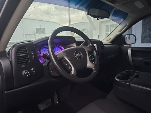 Used 2011 Chevrolet Silverado 1500 LT w/ All-Star Edition image 15