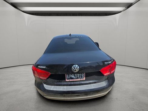 Used 2013 Volkswagen Passat TDI SEL Premium FWD image 5