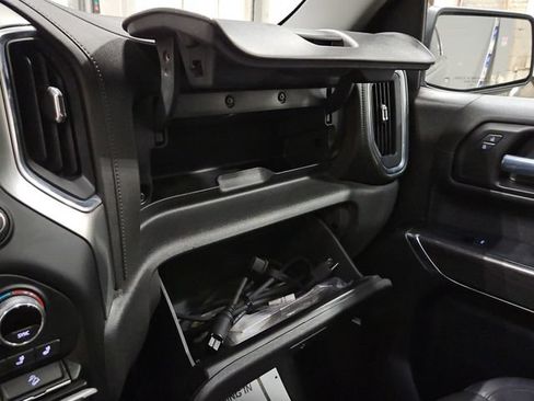 Used 2021 Chevrolet Silverado 1500 LTZ w/ LTZ Premium Package AWD/4WD image 38