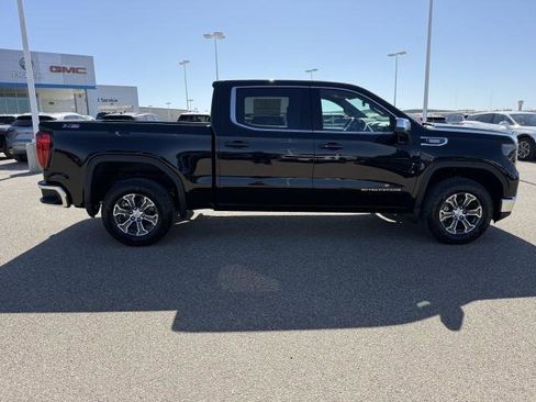 New 2026 GMC Sierra 1500 SLE w/ X31 Off-Road Package image 11