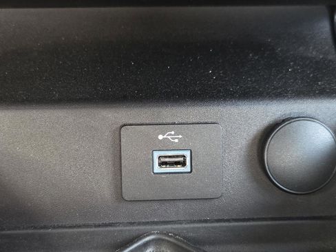 Used 2018 Ford Fusion S image 28