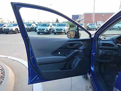 Used 2026 Subaru Crosstrek 2.0i Premium image 15