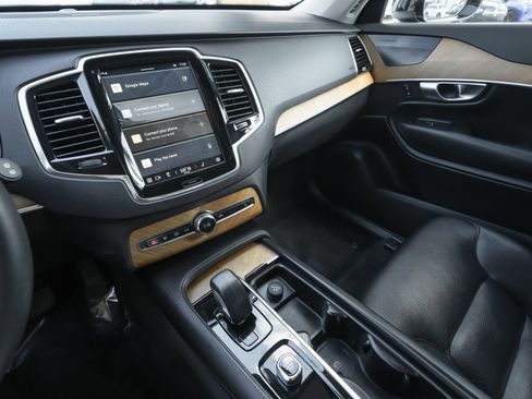 Used 2023 Volvo XC90 T8 Plus w/ Protection Package image 10