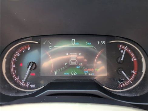 Used 2023 Toyota RAV4 XLE FWD image 13