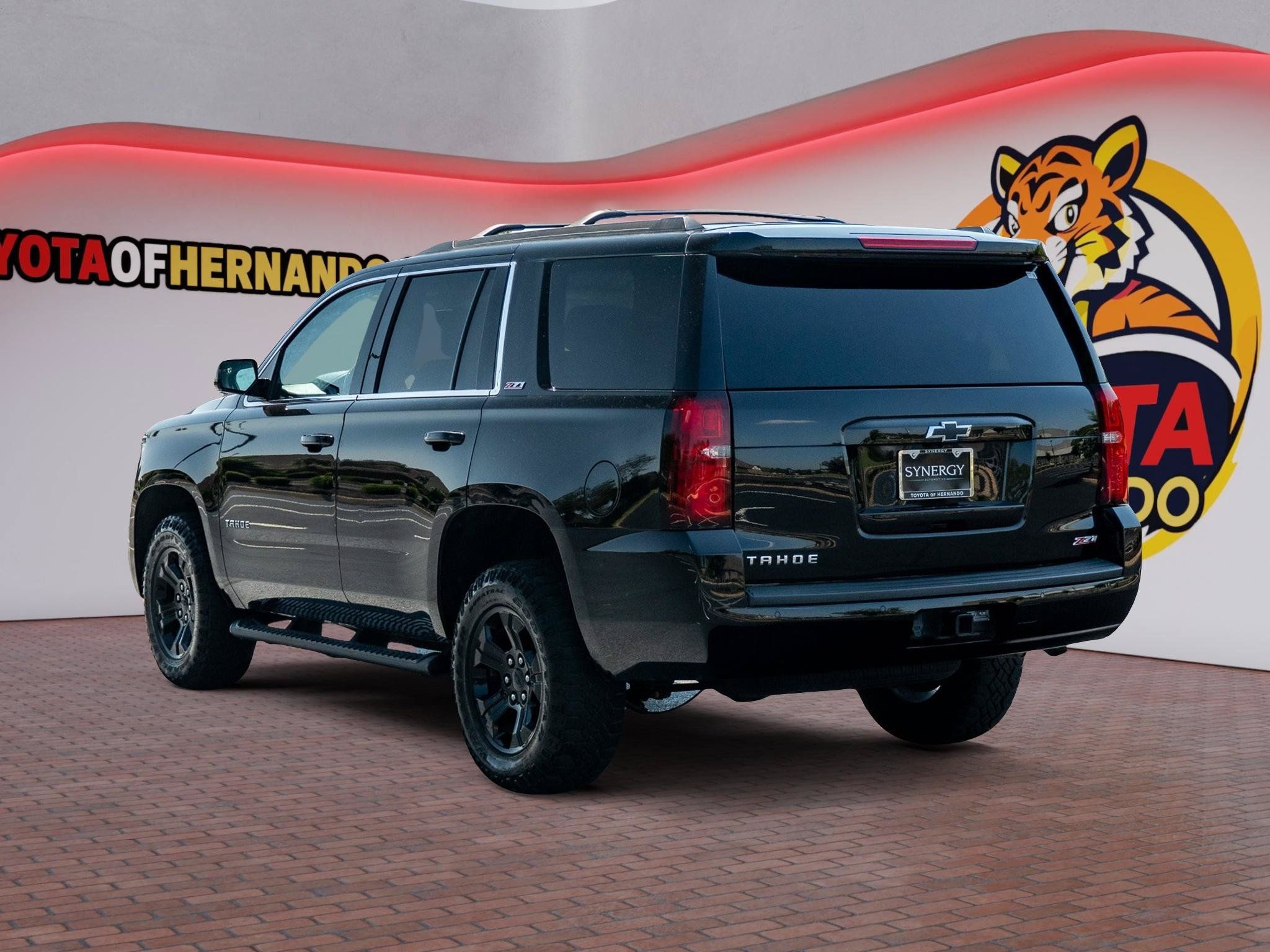 Used 2019 Chevrolet Tahoe LT w/ Z71 Midnight Edition AWD/4WD image 8