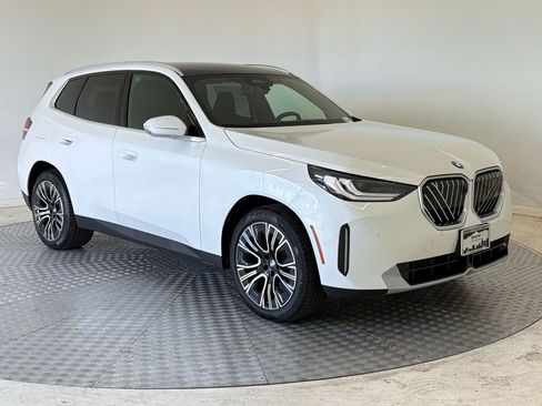 New 2026 BMW X3 xDrive30i w/ Premium Package AWD/4WD image 7