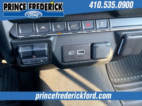 Used 2024 GMC Sierra 1500 Pro w/ Graphite Edition image 30