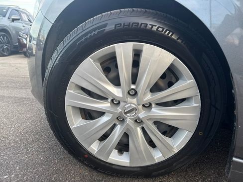 Used 2020 Nissan Sentra S w/ Lighting Package image 28