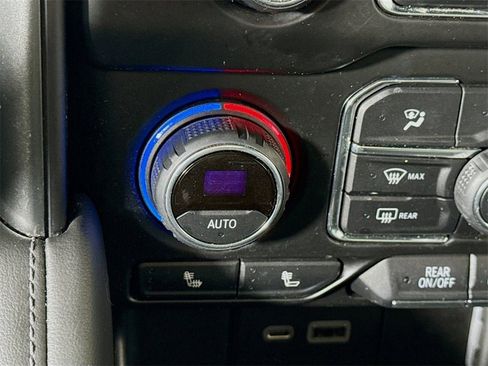 Certified 2021 Chevrolet Tahoe Z71 w/ Z71 Signature Package image 15