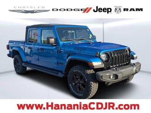Used 2022 Jeep Gladiator Sport image 1