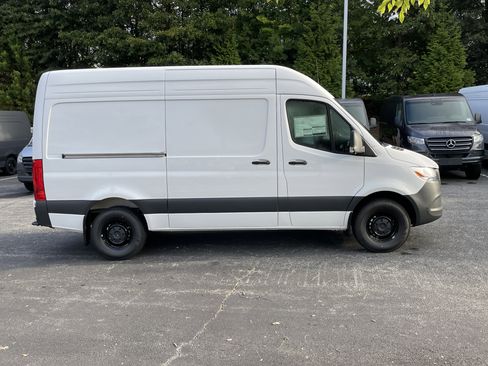 New 2026 Mercedes-Benz Sprinter 2500 image 5