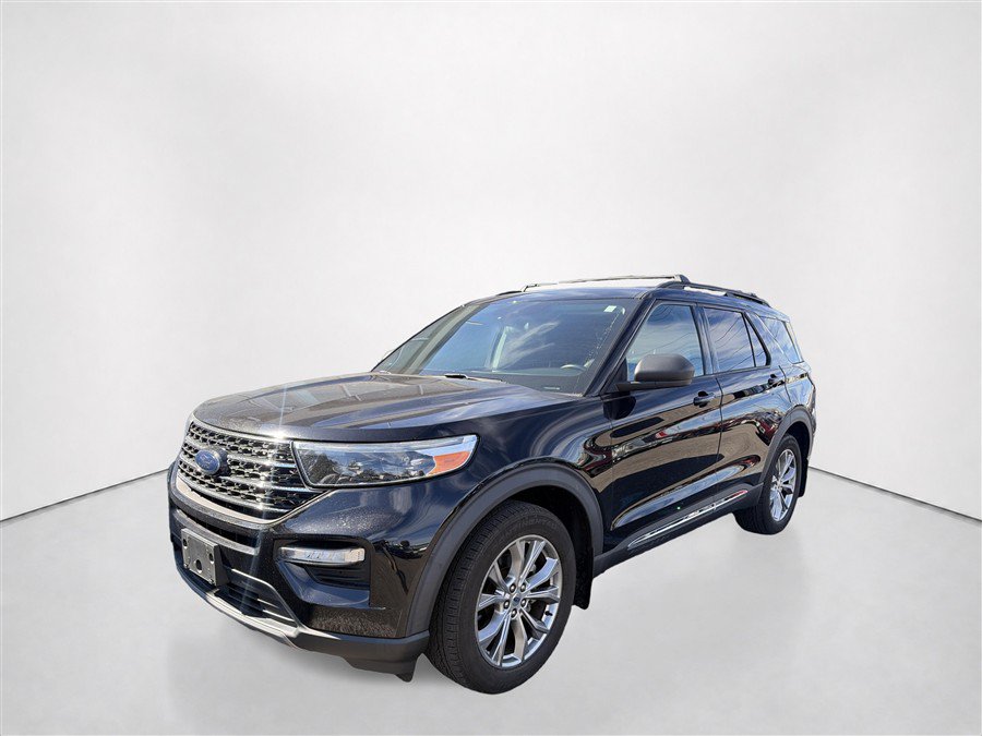 Used 2021 Ford Explorer XLT w/ Equipment Group 202A AWD/4WD image 13