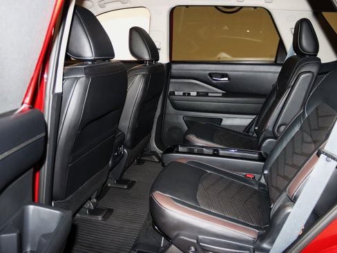 Used 2022 Nissan Pathfinder Platinum w/ Cargo Package image 51