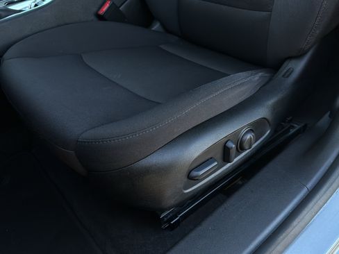 Used 2024 Chevrolet Malibu LT FWD image 26