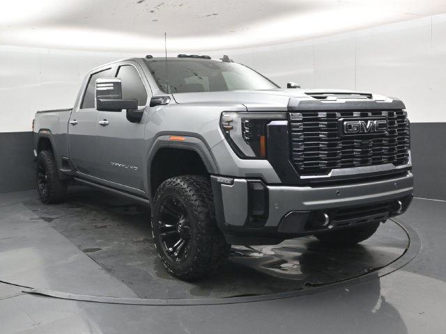 Used 2024 GMC Sierra 2500 Denali Ultimate w/ Max Trailering Package AWD/4WD image 37