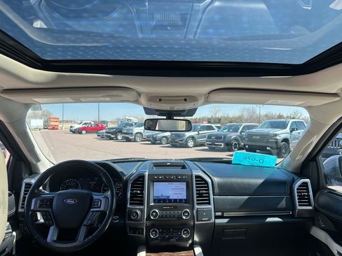 Used 2020 Ford Expedition Platinum image 27