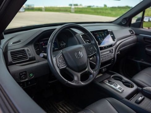 Used 2022 Honda Passport TrailSport image 13