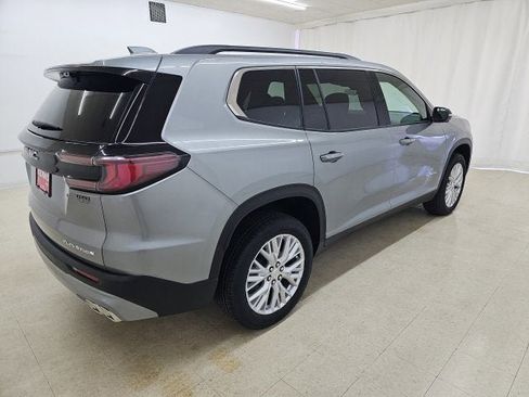 New 2026 GMC Acadia Elevation image 18