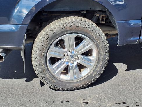 Used 2019 Ford F150 XLT w/ Equipment Group 302A Luxury AWD/4WD image 26