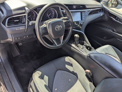 Used 2019 Toyota Camry LE FWD image 17